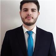 Estudiante de Ingeniería Informática da clases de mates, inglés o programación